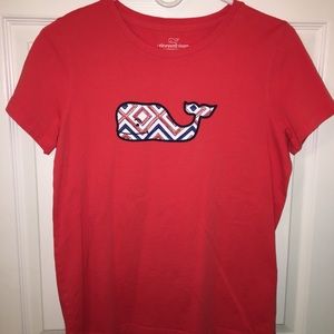 Red vineyard vine short sleeve tee